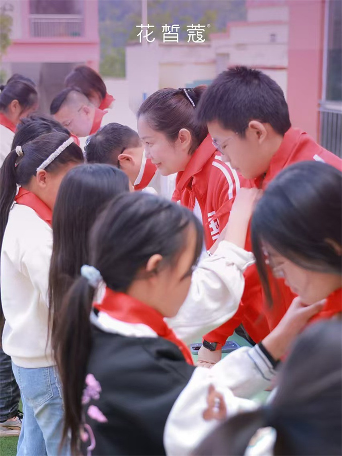 久久为功，牡丹夫妇携手花皙蔻助力乡村教师与儿童教育